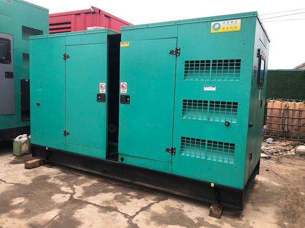 庄浪怎样合理控制磷酸铁锂蓄电池的充放电倍率以延长其使用寿命？