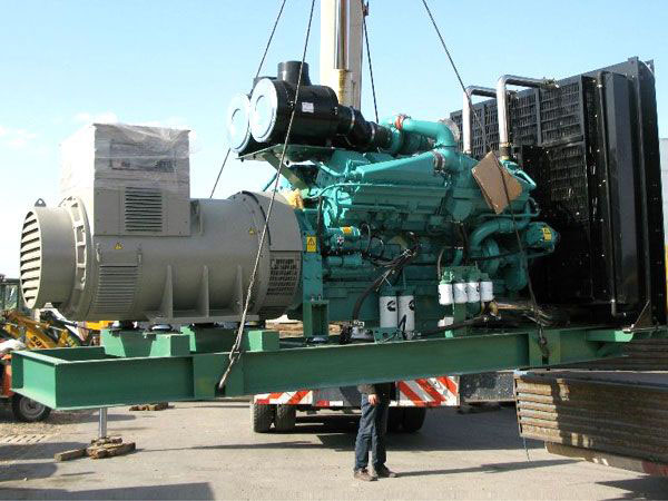 庄浪冬季柴油发电机启动前，如何检查燃油标号是否适配？